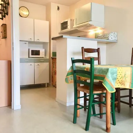 Apartment Appt 2 Pieces 3 Couchages La Rochelle